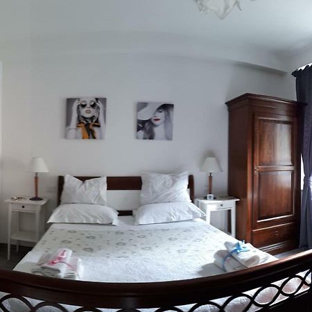 Oro Rosso Rooms Locazione Turistica アレッツォ エクステリア 写真