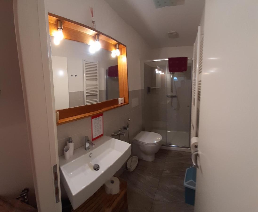 Oro Rosso Rooms Locazione Turistica アレッツォ エクステリア 写真